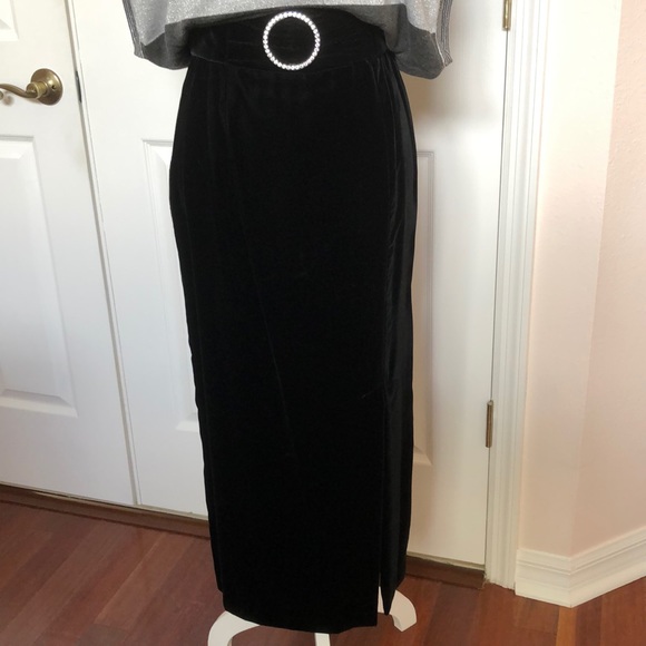 Caché Black Velvet Maxi Skirt with Slit SZ 6 - Picture 2 of 7
